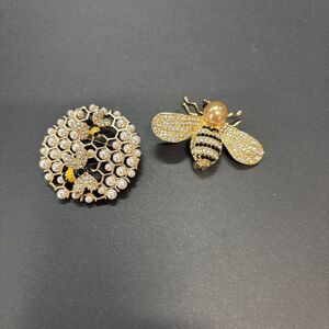 Bee Brooch Pendants Gold Tone Black Clear Rhinestones Faux Off White Pearl Pins